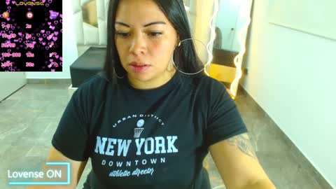 Snapshot of martina_tay chatting on February 2025 02:47:01 AM Hey im martina online show from February 2025 02:47:01 AM