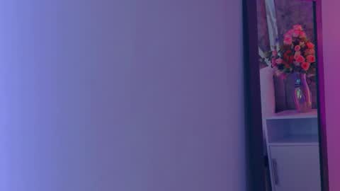 Martina Garcia online show from October 2025 07:02:01 PM