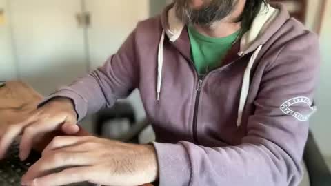 Martincito online show from March 2026 10:43:02 AM