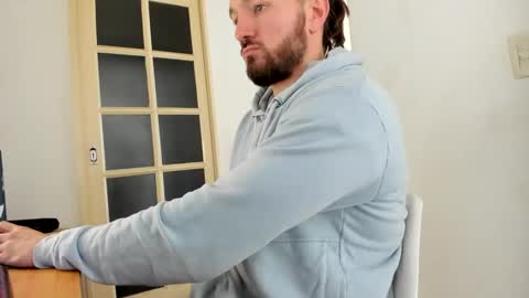 vikingcumking online show from September 2025 03:44:01 PM