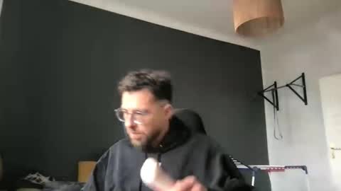 martinmagic467659 online show from December 2025 11:15:02 AM