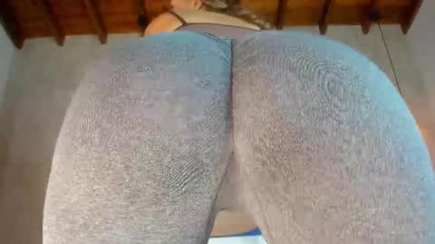 Snapshot of marttina_ruiz chatting on February 2026 07:19:02 PM Martina online show from February 2026 07:19:02 PM