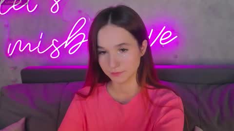 Snapshot of mary_cartar chatting on November 2025 09:31:02 AM Eva online show from November 2025 09:31:02 AM