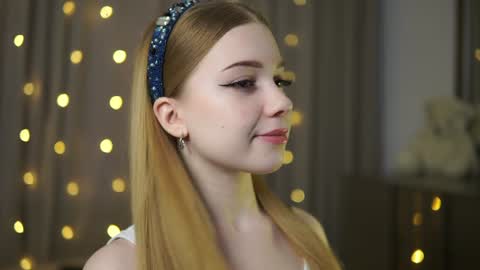 Snapshot of mary_hope_u chatting on January 2025 06:43:02 AM Mary online show from January 2025 06:43:02 AM