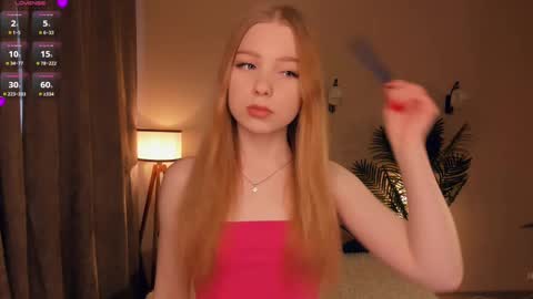 Snapshot of mary_hope_u chatting on March 2025 07:05:02 AM Mary online show from March 2025 07:05:02 AM