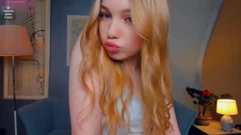 Snapshot of mary_hope_u chatting on October 2025 12:36:02 PM Mary online show from October 2025 12:36:02 PM