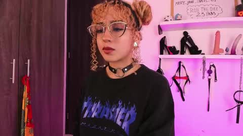 Mary Jane  online show from February 2025 11:01:02 PM