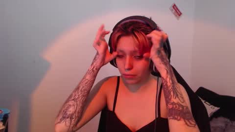                      100   online show from November 2025 06:30:02 PM