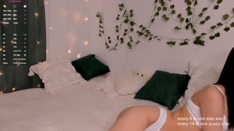 Mary Lepson online show from December 2024 10:51:02 AM