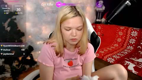 Snapshot of mary_lunar chatting on December 2024 09:01:01 PM Mary online show from December 2024 09:01:01 PM