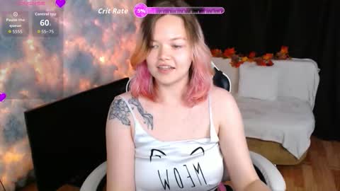 Snapshot of mary_lunar chatting on September 2025 07:13:01 PM Mary online show from September 2025 07:13:01 PM