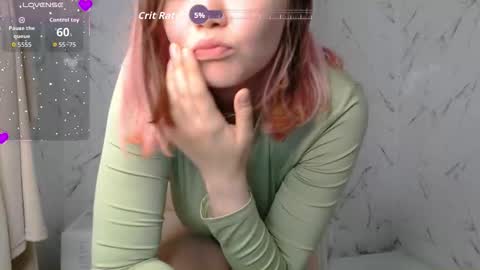 Snapshot of mary_lunar chatting on September 2025 03:34:02 PM Mary online show from September 2025 03:34:02 PM
