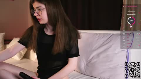 Mary online show from December 2024 09:35:01 PM