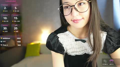 Snapshot of mary_shiota chatting on January 2025 09:13:02 AM HelIo Everyone Im MaryWelcome to my room and lets have a good time together with me online show from January 2025 09:13:02 AM
