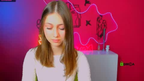 mary skiny online show from April 2026 06:44:02 PM