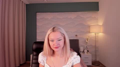 Mary online show from September 2025 02:33:02 PM
