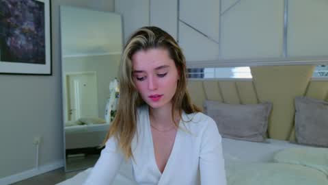 Marybeth online show from December 2024 11:08:01 PM