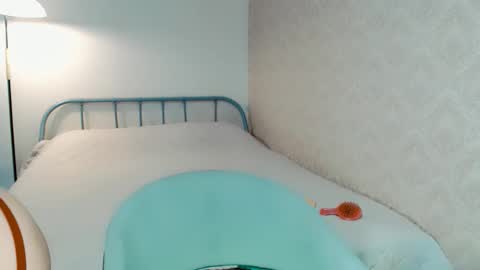 Anna online show from February 2026 04:02:02 AM