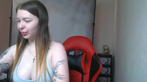 Snapshot of maryhotloves chatting on September 2025 07:53:01 AM MaryHotLoves online show from September 2025 07:53:01 AM