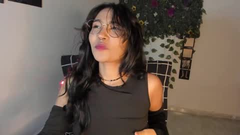 Snapshot of maryjane_785039 chatting on October 2025 06:52:02 PM maria online show from October 2025 06:52:02 PM