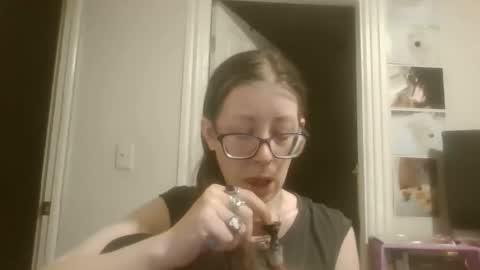 maryjaneflowers online show from April 2026 04:52:01 AM