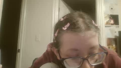 maryjaneflowers online show from April 2026 03:32:01 AM