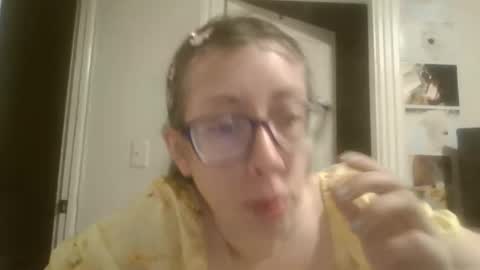 maryjaneflowers online show from April 2026 01:49:01 AM