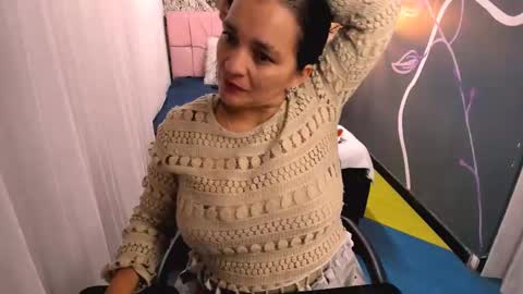Snapshot of marylinmilf chatting on March 2025 06:52:01 PM Marylin online show from March 2025 06:52:01 PM