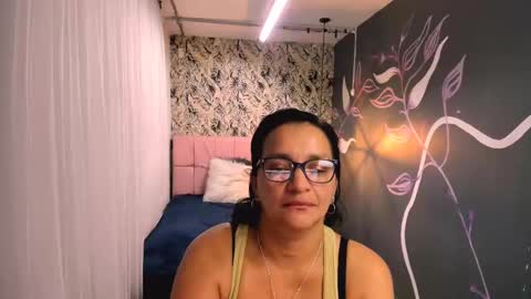 Snapshot of marylinmilf chatting on March 2025 09:59:01 PM Marylin online show from March 2025 09:59:01 PM
