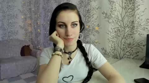Mary Lou online show from March 2025 05:50:02 AM