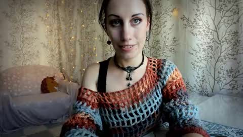 Mary Lou online show from September 2025 08:25:01 AM