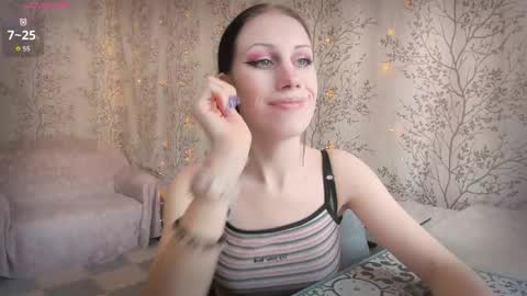 Snapshot of marylou_ chatting on April 2026 06:39:01 AM Mary Lou online show from April 2026 06:39:01 AM