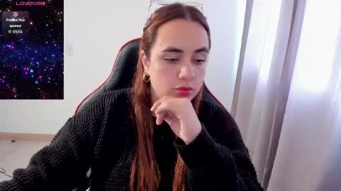 Dulce Maria online show from December 2025 08:47:02 PM