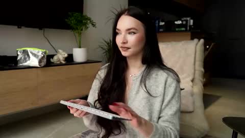 Marina online show from October 2025 09:06:02 AM