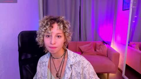 Mary online show from October 2025 06:02:02 AM