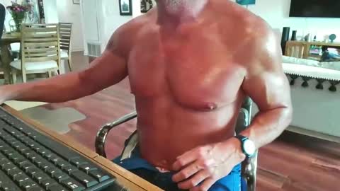 mascmuscle49 online show from December 2025 07:53:02 PM
