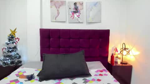 MashaPink online show from November 2025 01:58:01 PM