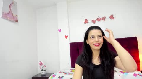 MashaPink online show from March 2026 12:44:02 PM