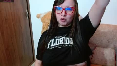 Monica online show from May 2026 10:37:02 PM