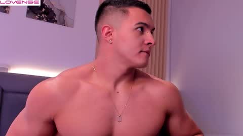 Mason Bennet online show from December 2025 12:49:02 AM