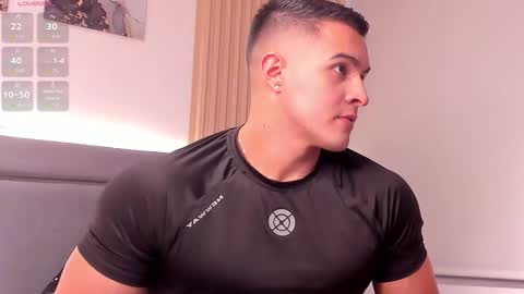 Mason Bennet online show from January 2026 08:12:01 PM