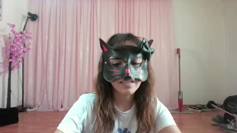 Massage Kitty online show from May 2026 10:26:01 PM