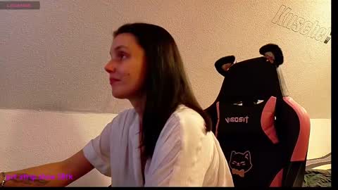 Queeny Kathy  Online at 2030 MEZ Sunday  Wednesday online show from March 2025 08:33:02 PM