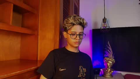 Snapshot of massimo_alessandro chatting on September 2025 04:56:02 AM online show from September 2025 04:56:02 AM