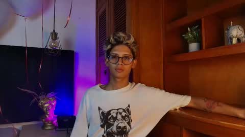Snapshot of massimo_alessandro chatting on September 2025 04:46:02 AM online show from September 2025 04:46:02 AM