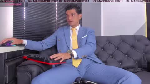 I am Massimo online show from July 2026 12:44:01 PM