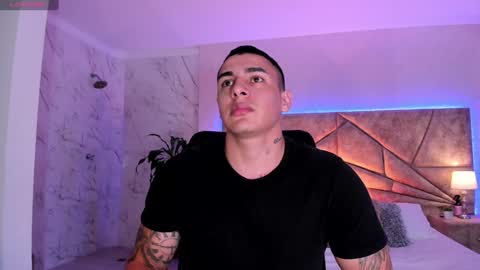 Snapshot of massimocontie_ chatting on December 2024 03:55:01 PM Massimo Contie online show from December 2024 03:55:01 PM