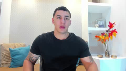 Snapshot of massimocontie_ chatting on January 2025 12:52:02 PM Massimo Contie online show from January 2025 12:52:02 PM