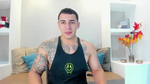 Snapshot of massimocontie_ chatting on January 2025 12:05:02 PM Massimo Contie online show from January 2025 12:05:02 PM