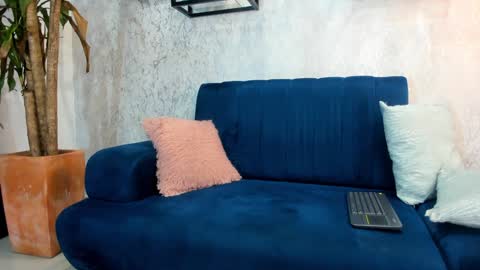 Snapshot of massimocontie_ chatting on January 2025 02:31:02 PM Massimo Contie online show from January 2025 02:31:02 PM